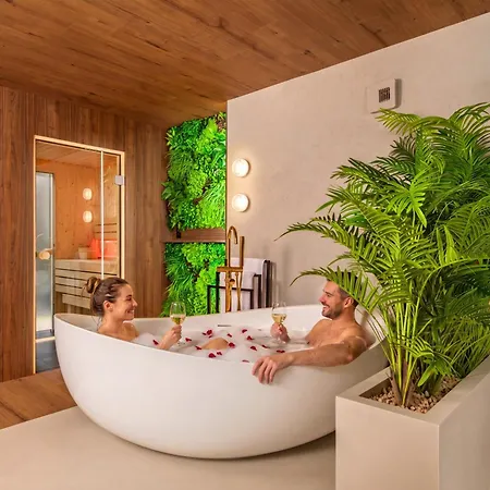 アパート Brzozowa 4 Sauna, Jacuzzi, Basen, Taras, Blisko Plazy *