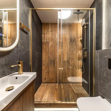 Apartamento Brzozowa 4 Sauna, Jacuzzi, Basen, Taras, Blisko Plazy Stegna (Pomerania)