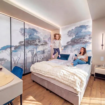 Brzozowa 4 Sauna, Jacuzzi, Basen, Taras, Blisko Plazy Apartamento *