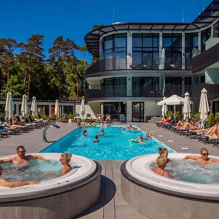 Brzozowa 4 Sauna, Jacuzzi, Basen, Taras, Blisko Plazy アパート