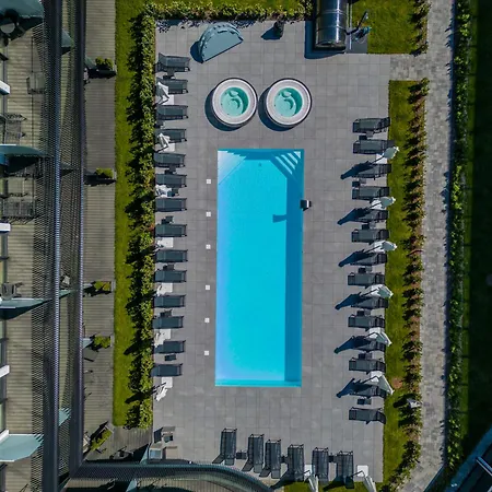 Brzozowa 4 Sauna, Jacuzzi, Basen, Taras, Blisko Plazy Apartamento