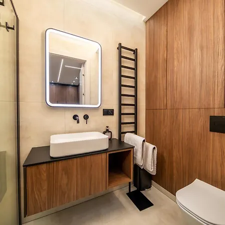 Brzozowa 4 Sauna, Jacuzzi, Basen, Taras, Blisko Plazy Apartamento