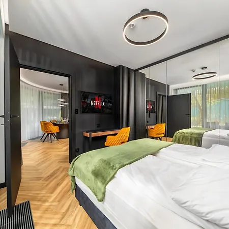 Brzozowa 4 Sauna, Jacuzzi, Basen, Taras, Blisko Plazy